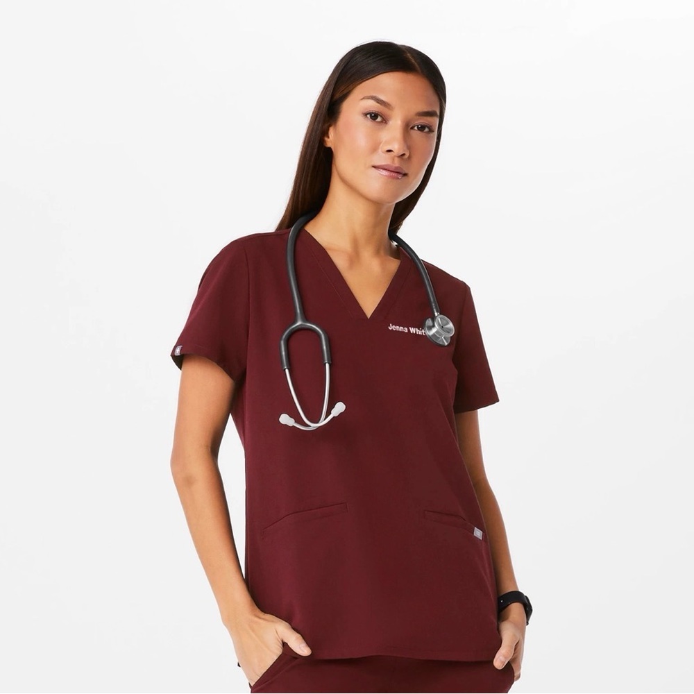 FIGS Casma Three-Pocket Scrub Top